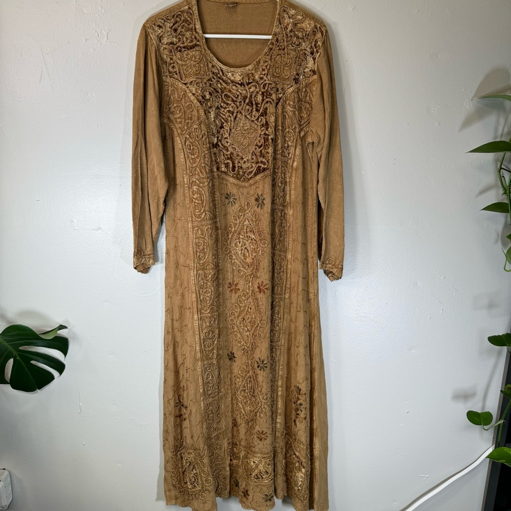 Vintage Bohemian Embroidered Maxi Dress Brown Velvet  Detail Large one size boho - Picture 2 of 13